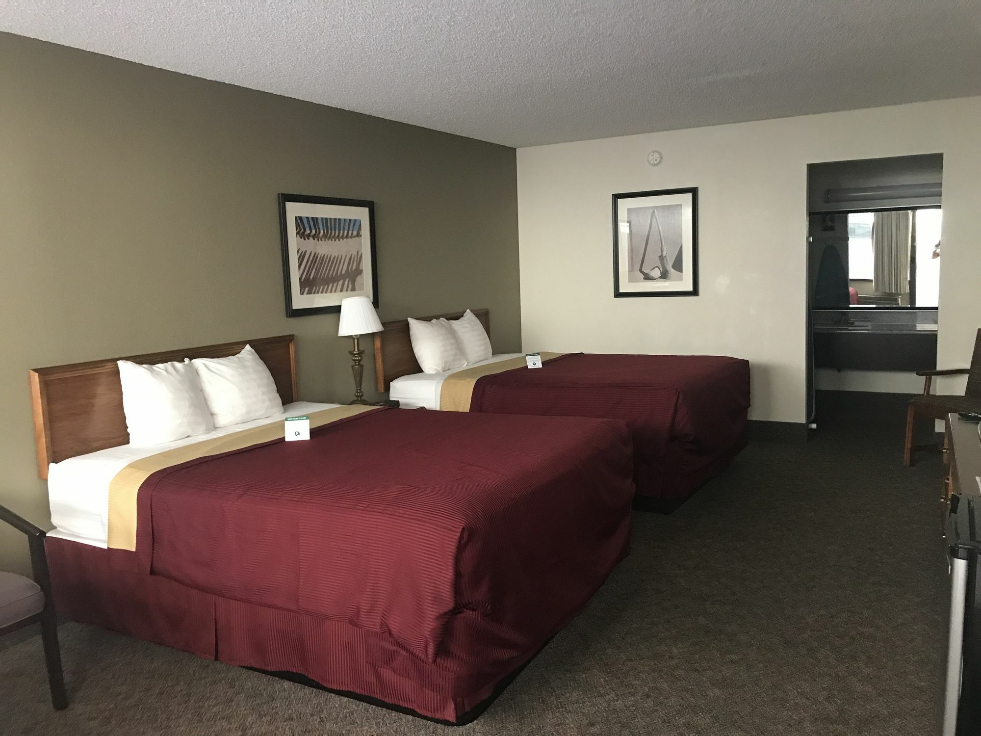 Ramada By Wyndham Mesa Downtown Exterior foto